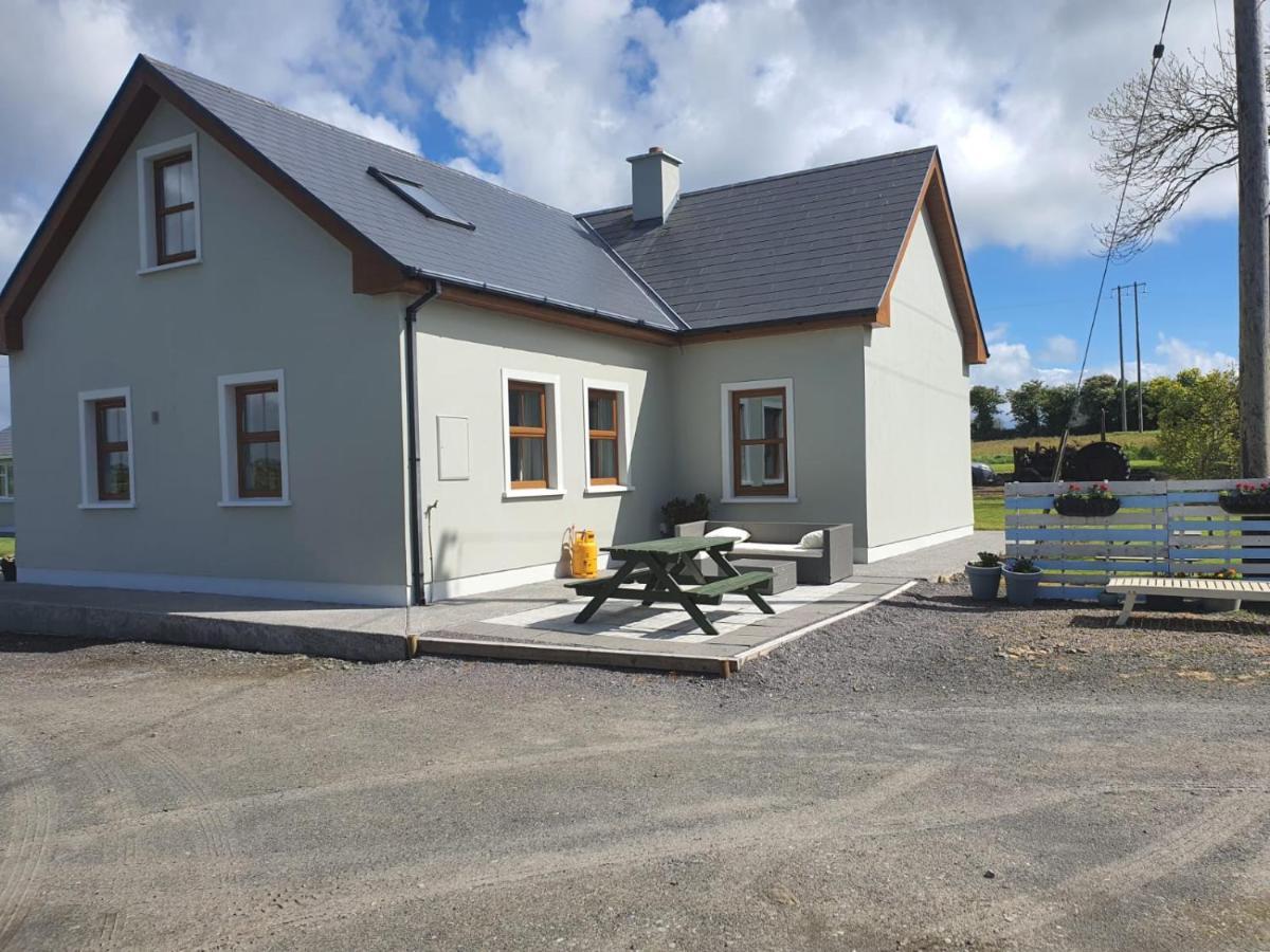 Murphys Irish Farmhouse Tralee Exterior photo